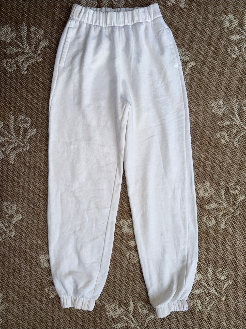 Hollister White Elastic-Waist Jogger Pants